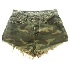 Camo short shorts!